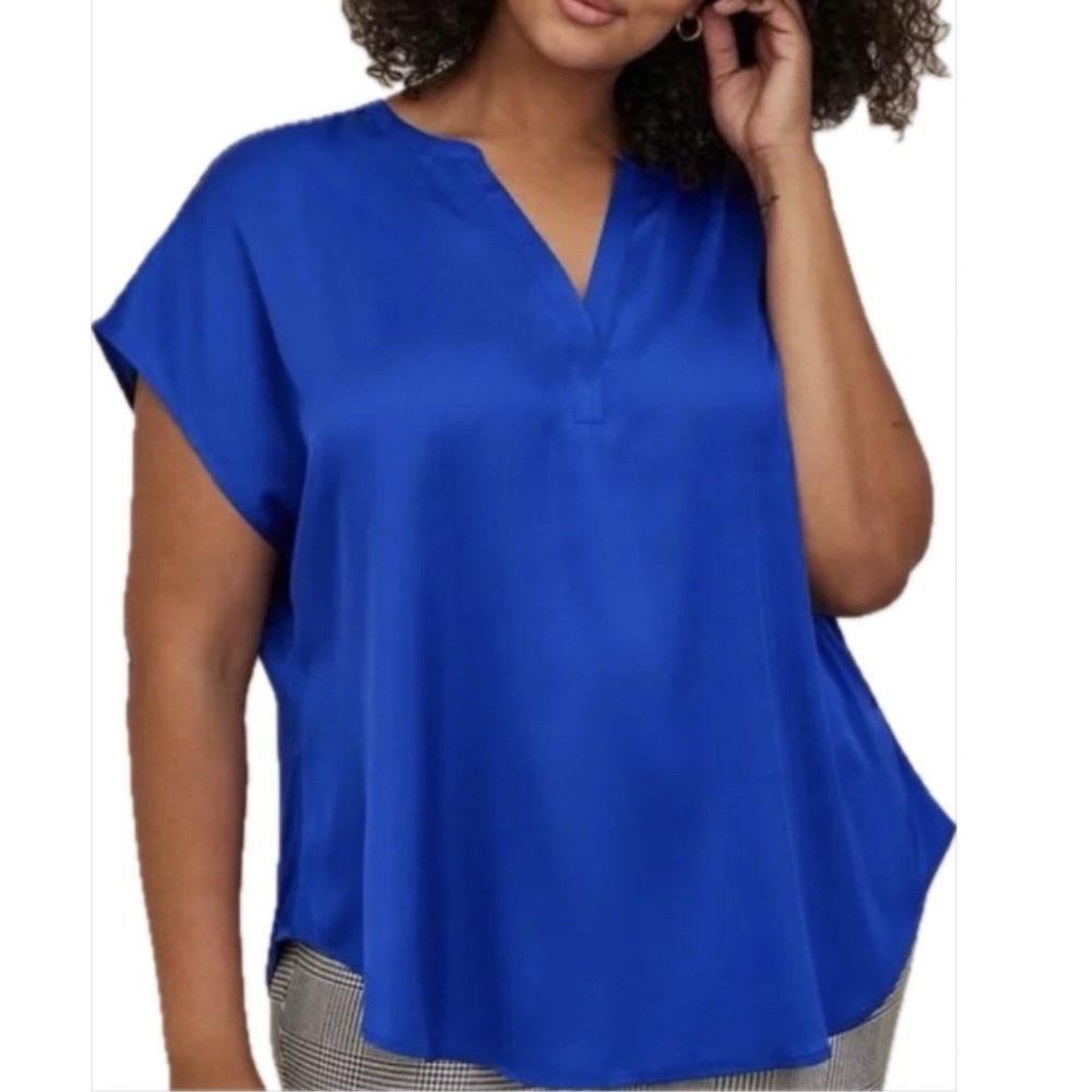 🏷️ Torrid Electric Blue Satin Split-Front Dolman Blouse